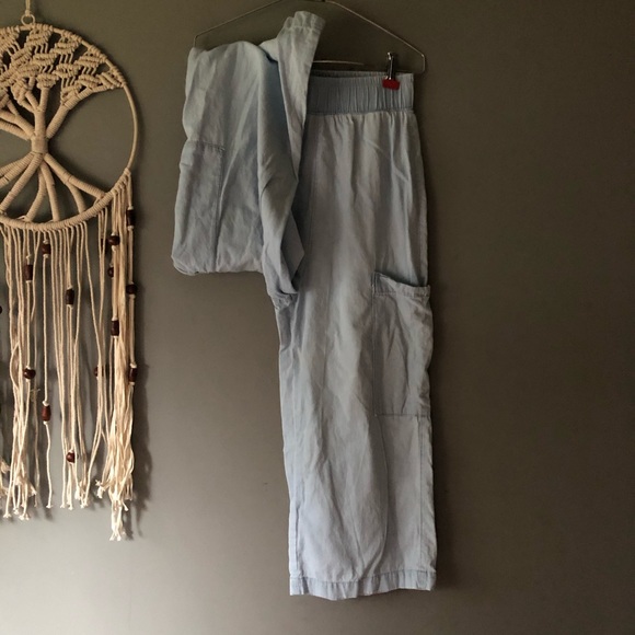 Flowy Jean Wide Leg Capris - Picture 3 of 5